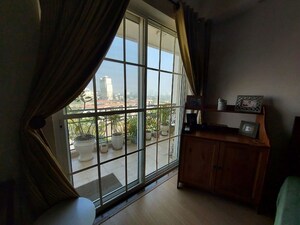 Balcony in 3 BHK Builder Floor at Sector 21 – for Rent