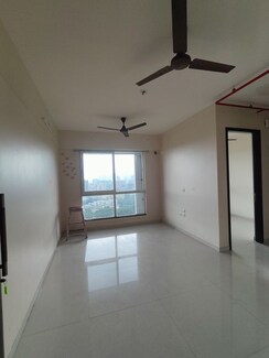 2 BHK +Apartment For Rent in Sheth Zuri