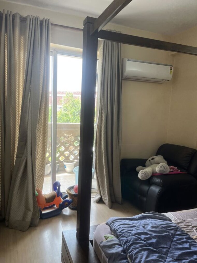 Living Room, sector 22 2 Bedroom 1250 Sq.Ft. Builder Floor In Sector 22 Gurgaon 10713471