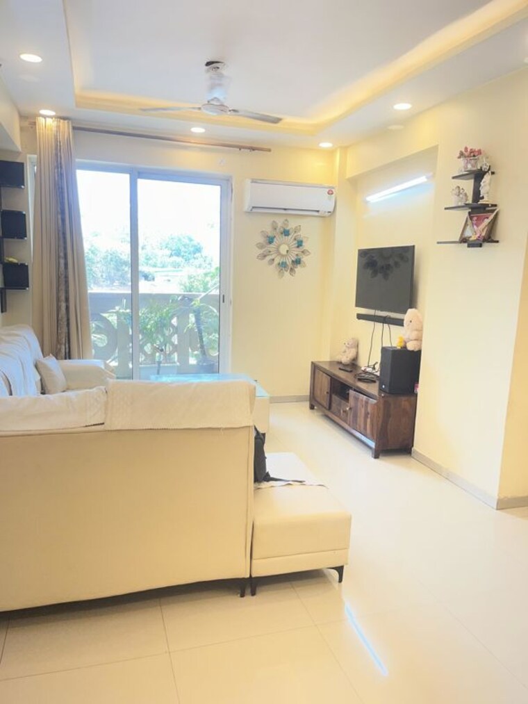 Room, sector 22 2 Bedroom 1250 Sq.Ft. Builder Floor In Sector 22 Gurgaon 10713471