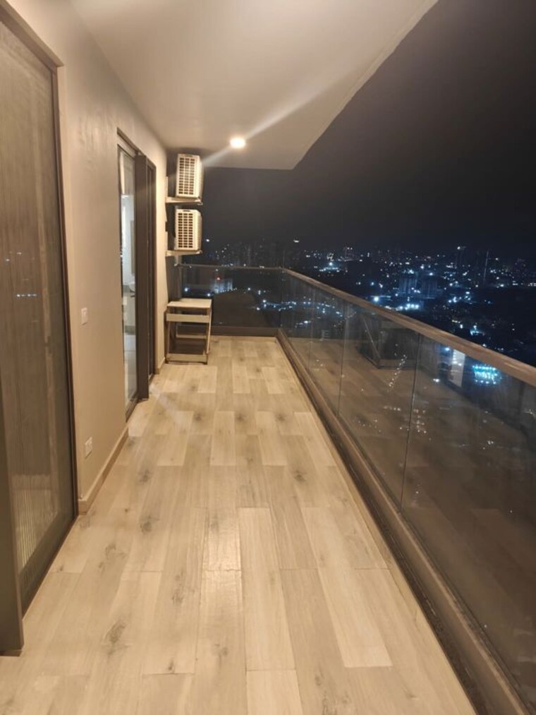 Balcony, m3m-heights 3 Bedroom 1828 Sq.Ft. Apartment In Sector 65 Gurgaon 10713467