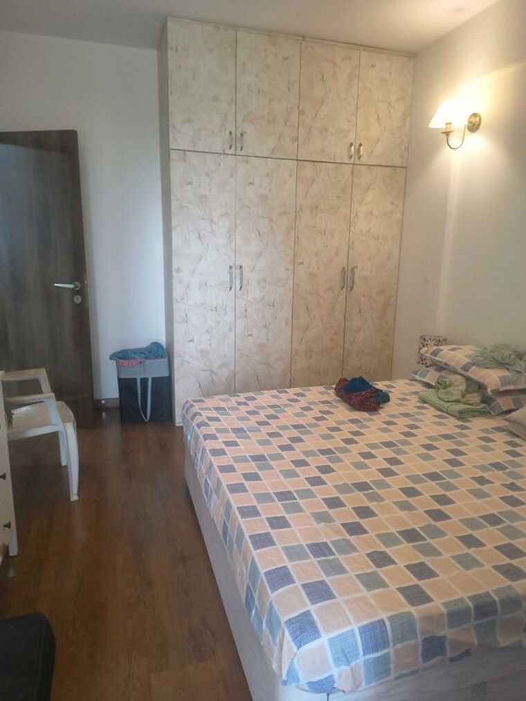 Bathroom, sector 23 4 Bedroom 2200 Sq.Ft. Builder Floor In Sector 23 Gurgaon 10713478