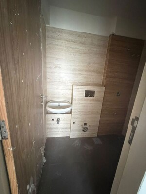 Bathroom in 3 BHK Independent House at Ghatkopar East – for Rent