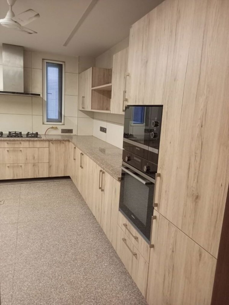 Kitchen, chirag enclave 4 Bedroom 5000 Sq.Ft. Builder Floor In Chirag Enclave Delhi 10713617