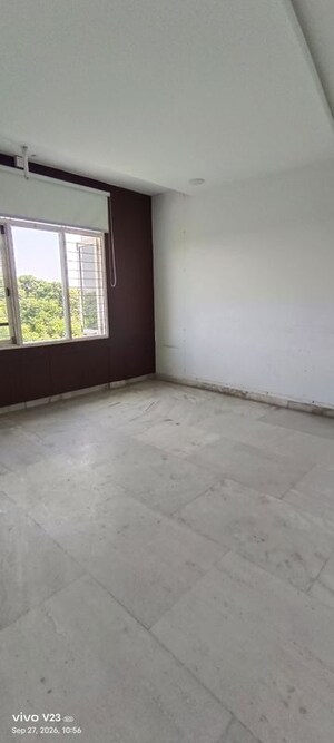 Room in 3 BHK Apartment at Silpa Emerald, Kothaguda – for Sale