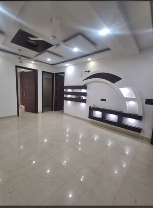 2 BHK Builder Floor For Rent in Chattarpur
