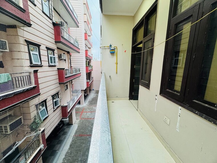 Balcony, chattarpur 1 Bedroom 500 Sq.Ft. Builder Floor In Chattarpur Delhi 10713636