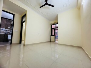 Room in 1 BHK Builder Floor at Chattarpur – for Rent