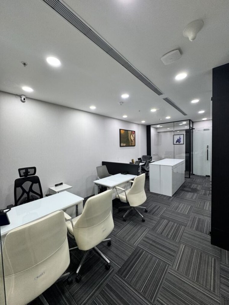 Team Area, bandra kurla complex Commercial Office Space 1700 Sq.Ft. In Bandra Kurla Complex Mumbai 10713653