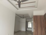 3 BHK +  215 Sq.Yd. Builder Floor in Orchid Island