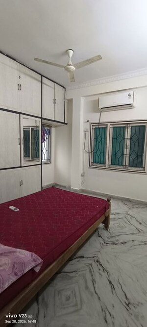 Bedroom in 2 BHK Apartment at Vaishnavi Happy Homes, Kondapur – for Rent