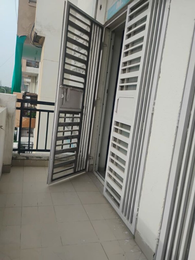 Exterior View, sector 83 3 Bedroom 250 Sq.Yd. Builder Floor In Sector 83 Faridabad 10713685