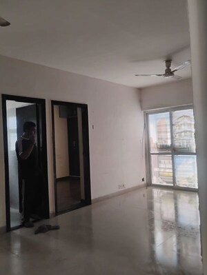 Room in 3 BHK Builder Floor at Sector 83 – for Rent