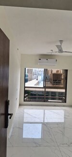 1 BHK 460 Sq.Ft. Apartment in Bandra Kurla Complex