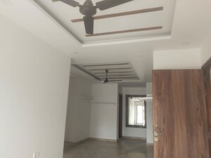 3 BHK Builder Floor For Rent in Sector 46