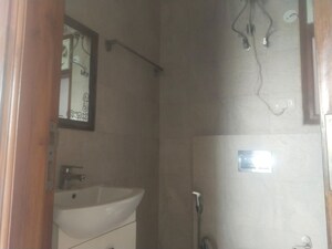 Bathroom in 3 BHK Builder Floor at Sector 46 – for Rent
