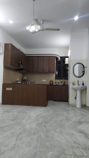 Kitchen in 3 BHK Builder Floor at Sector 46 – for Rent