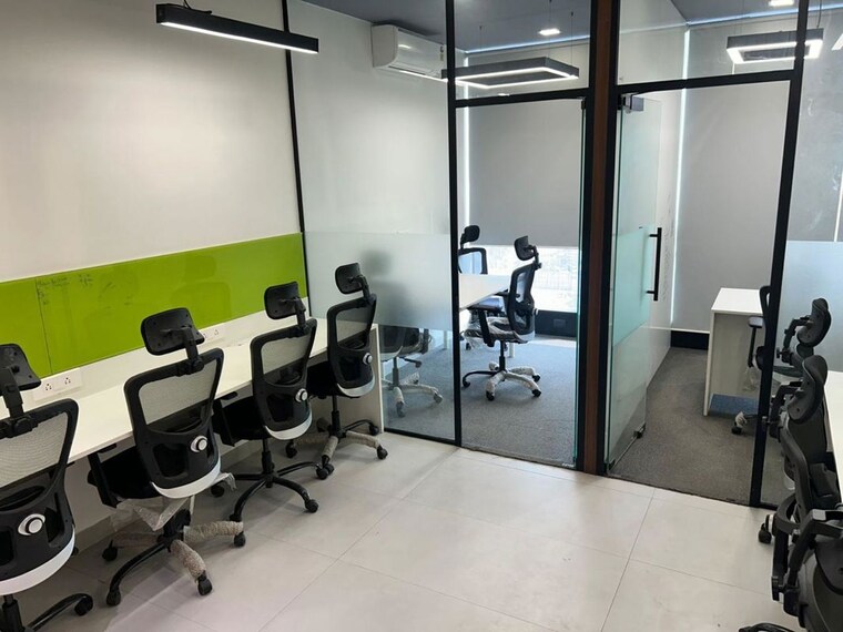 Team Area, vishwa-plan-s-business-park Commercial Office Space 650 Sq.Ft. In Nerul Navi Mumbai 10713693