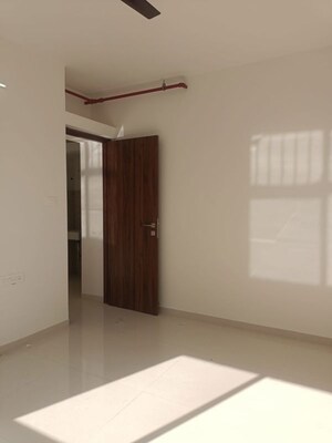 Room in 3 BHK Apartment at Shapoorji Pallonji Joyville Hinjewadi, Hinjewadi – for Rent