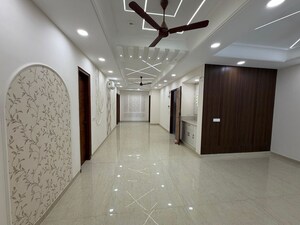 3.5 BHK Builder Floor For Sale in BPTP Amstoria Country Floor, Sector 102