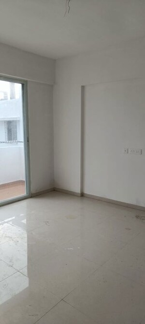 Room in 2.5 BHK Apartment at Samarttha 45 Shashwat Avenue, Punawale – for Rent
