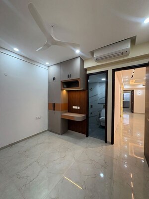 Bedroom in 3 BHK Apartment at Smart World Orchard, Sector 61 – for Rent