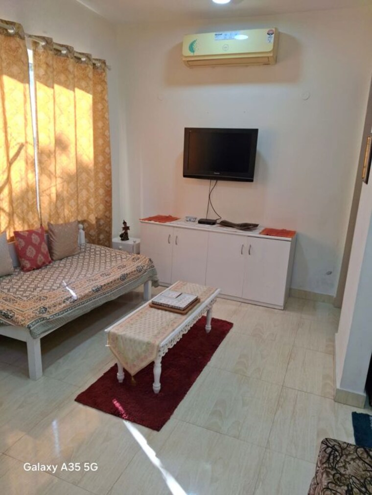 Kitchen, sector 42 2 Bedroom 1050 Sq.Ft. Builder Floor In Sector 42 Gurgaon 10713735