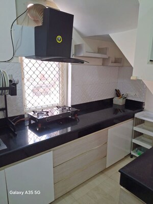 Kitchen in 2 BHK Builder Floor at Sector 42 – for Rent