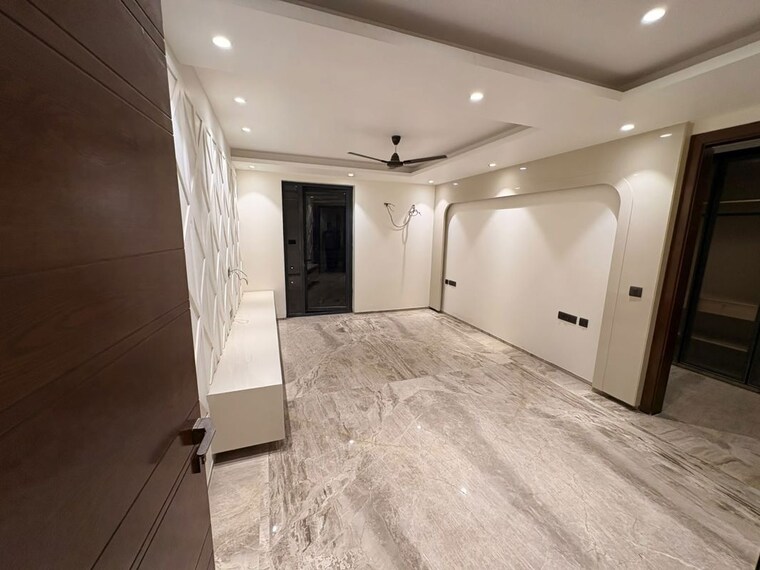 undefined, bptp-amstoria-country-floor 4 Bedroom 4500 Sq.Ft. Builder Floor In Sector 102 Gurgaon 10713724