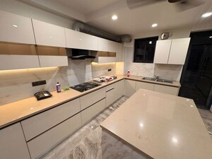 Kitchen in 4 BHK Builder Floor at BPTP Amstoria Country Floor, Sector 102 – for Sale
