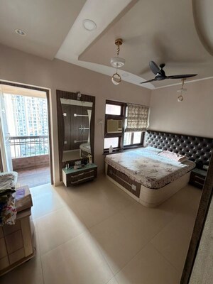 Living Room in 2 BHK Apartment at Chinar Building, Wadala – for Rent