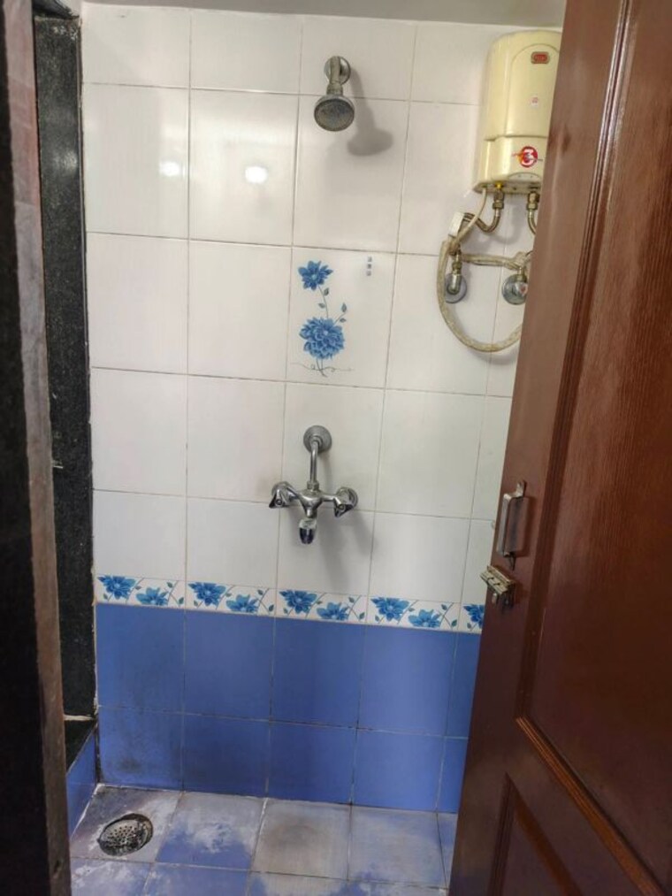 Bathroom, meghmalhar-chs-ghansoli 1 Bedroom 602 Sq.Ft. Apartment In Ghansoli Navi Mumbai 10713764