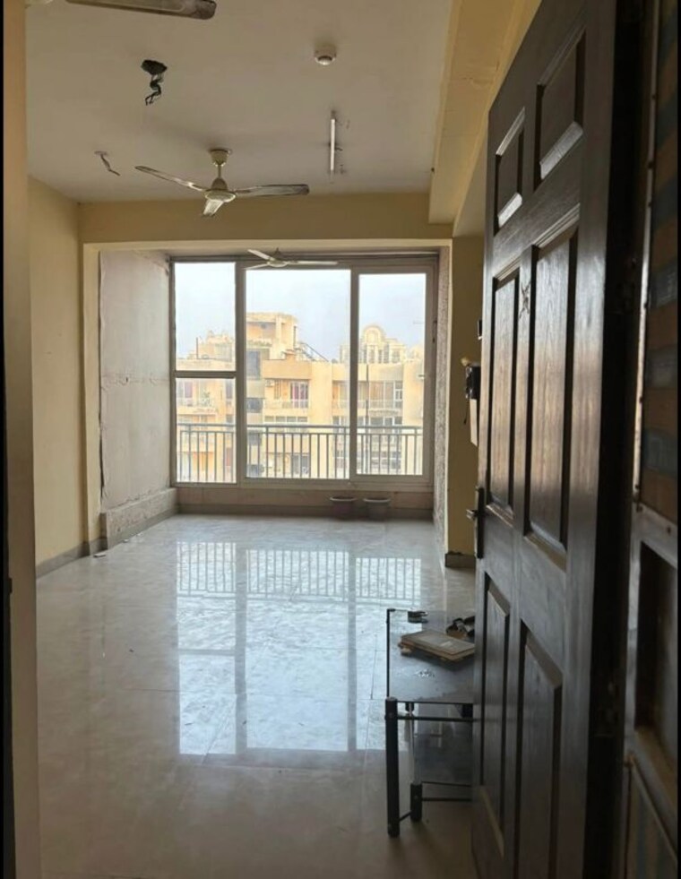 Room, godrej-golf-links-evoke 2 Bedroom 925 Sq.Ft. Apartment In Sector 27 Yamuna Expressway Greater Noida 10713777