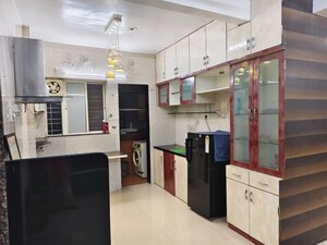 Team Area in 2 BHK Apartment at La Gloriosa Apartment, Kalyani Nagar – for Rent
