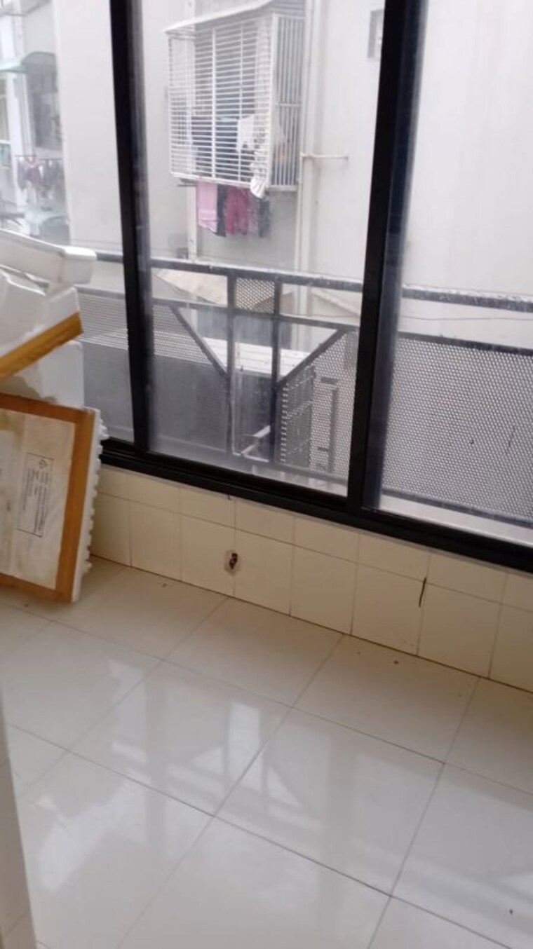 Balcony, surya-kutir 2 Bedroom 135 Sq.Yd. Apartment In Naranpura Ahmedabad 10708484