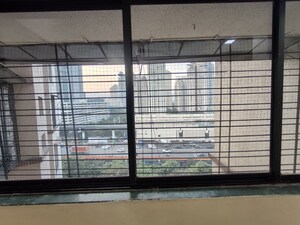 Room in 2 BHK Apartment at Golden Park Complex, Gokul Nagar – for Rent