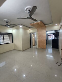 2 BHK Apartment For Rent in Golden Park Complex