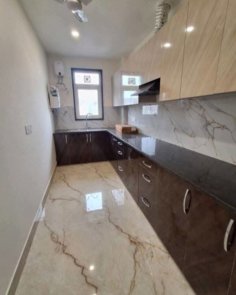 Kitchen, sector 14 1 Bedroom 789 Sq.Ft. Builder Floor In Sector 14 Gurgaon 10713826