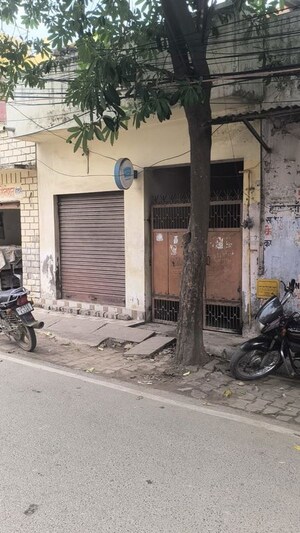 Land For Sale in Mahmoorganj