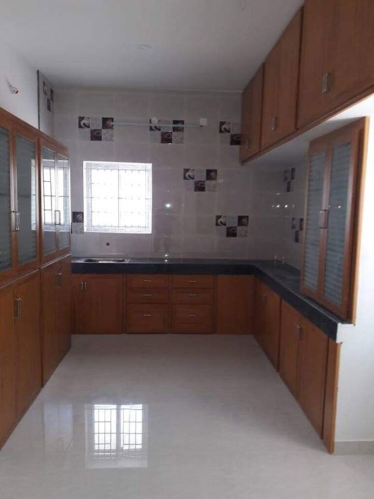 Kitchen, vineet khand Pg For Girls In Vineet Khand 10713836