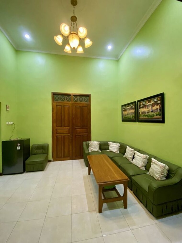 Bedroom, vineet khand Pg For Girls In Vineet Khand 10713836