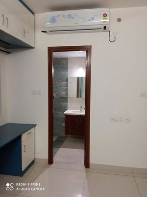 Room in 3 BHK Apartment at Aparna Sarovar Zicon, Nallagandla – for Rent