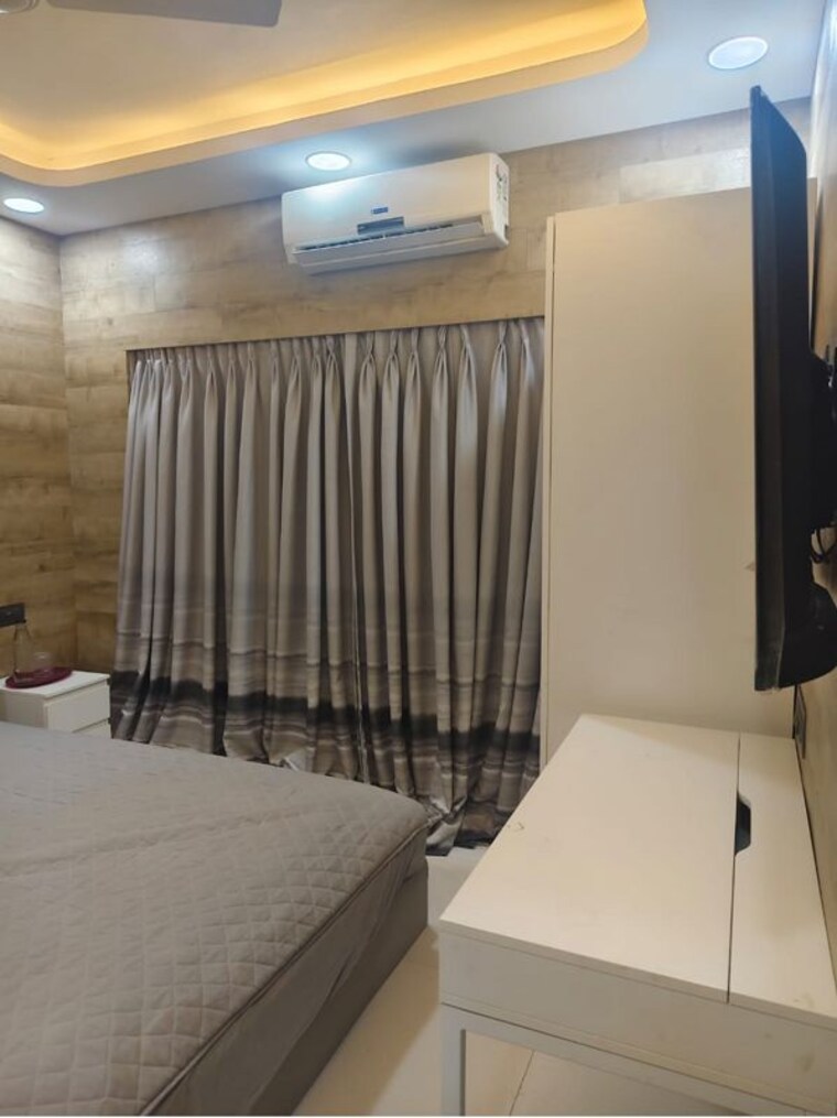 Room, santacruz west 1 Bedroom 500 Sq.Ft. Apartment In Santacruz West Mumbai 10713871