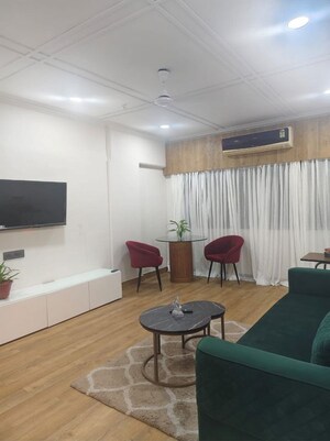 Living Room in 1 BHK Apartment at Santacruz West – for Rent
