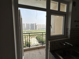 Room in 3 BHK Apartment at ATS Le Grandiose, Sector 150 – for Rent