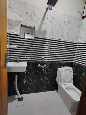 Team Area in 3 BHK Apartment at Kendriya Lok Nirman CHS, Phi Iv Greater Noida – for Sale