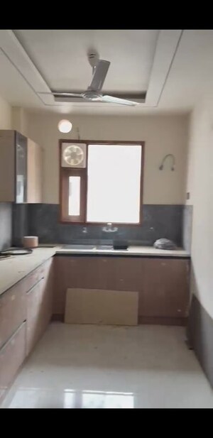 Kitchen in 3 BHK Builder Floor at BPTP District, Sector 81 – for Rent