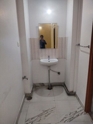 Bathroom in 2 BHK Independent House at Vineet Khand 6 – for Rent