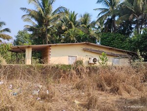  Villa For Sale in Lanja