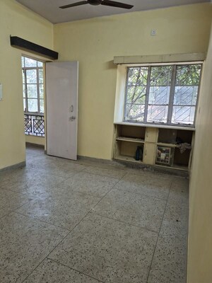 Bedroom in 2.5 BHK Apartment at Mayur Vihar – for Sale
